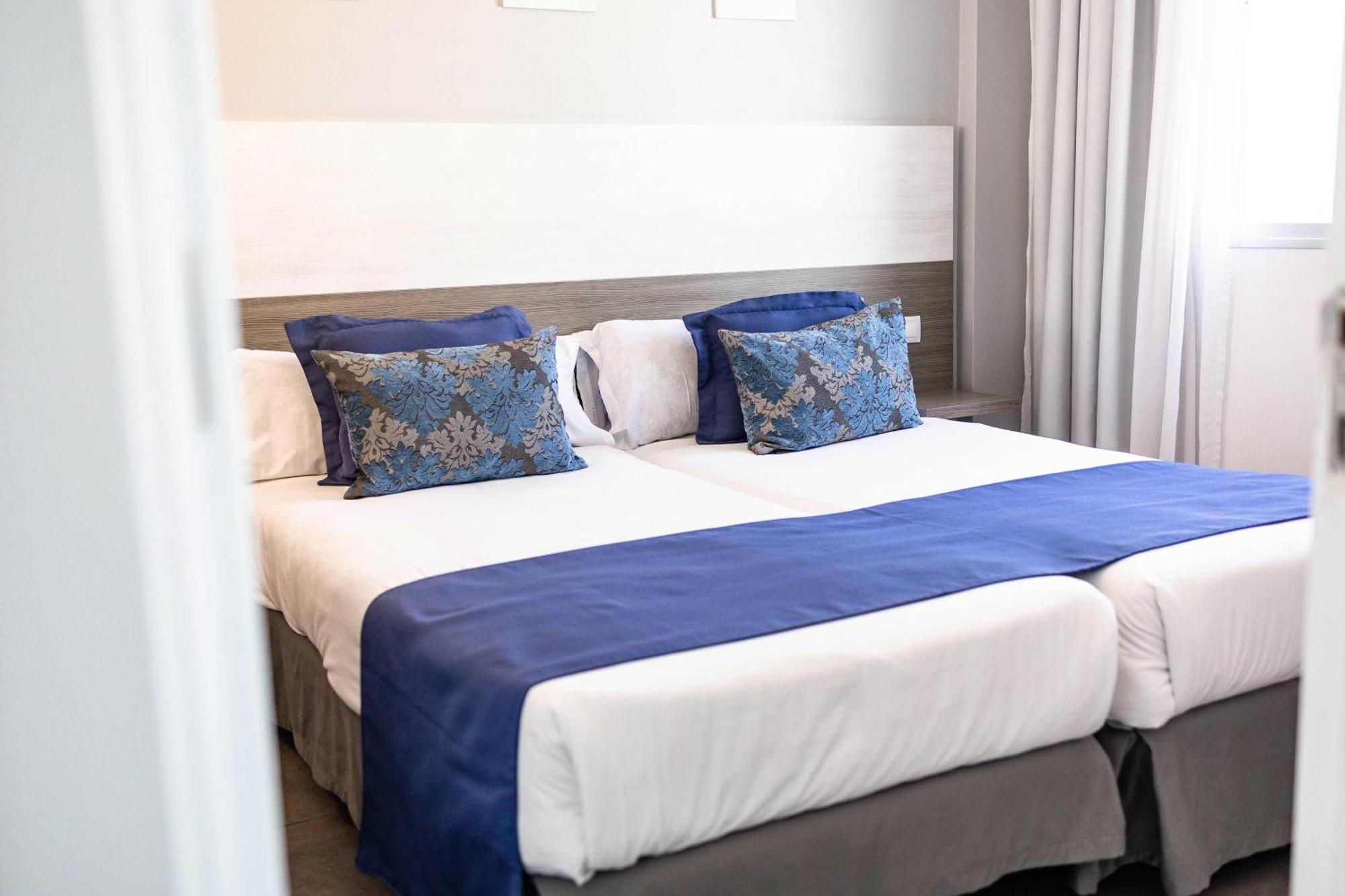 Hotel apartamentowy Servatur Castillo De Sol *